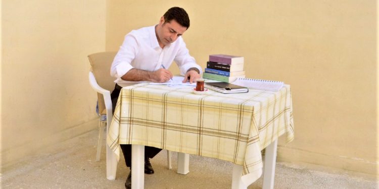 selahattin demirtas cezaevi 1