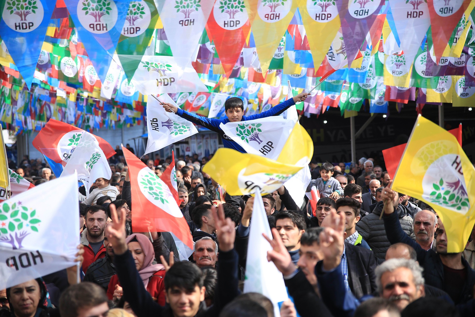 Yargitay HDPnin hazine yardimina tedbir konulmasini istedi