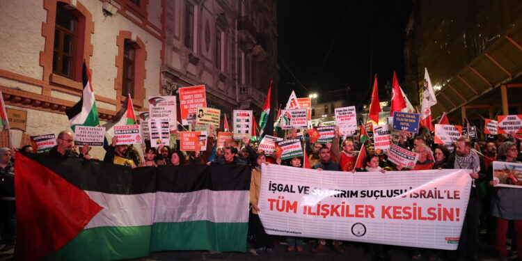 BDS Türkiye'den eylem