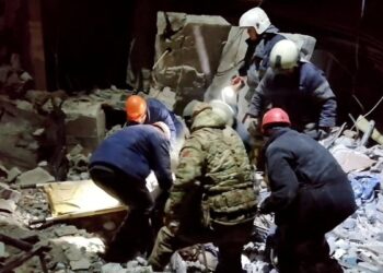 Ukrayna ordusunun Lisiçansk kentine düzenlediği saldırıda 28 kişi hayatını kaybetti