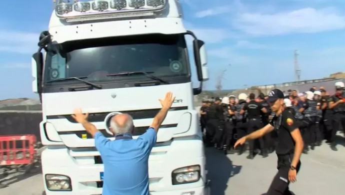 Sultangazi'de taş ocakları protestosu